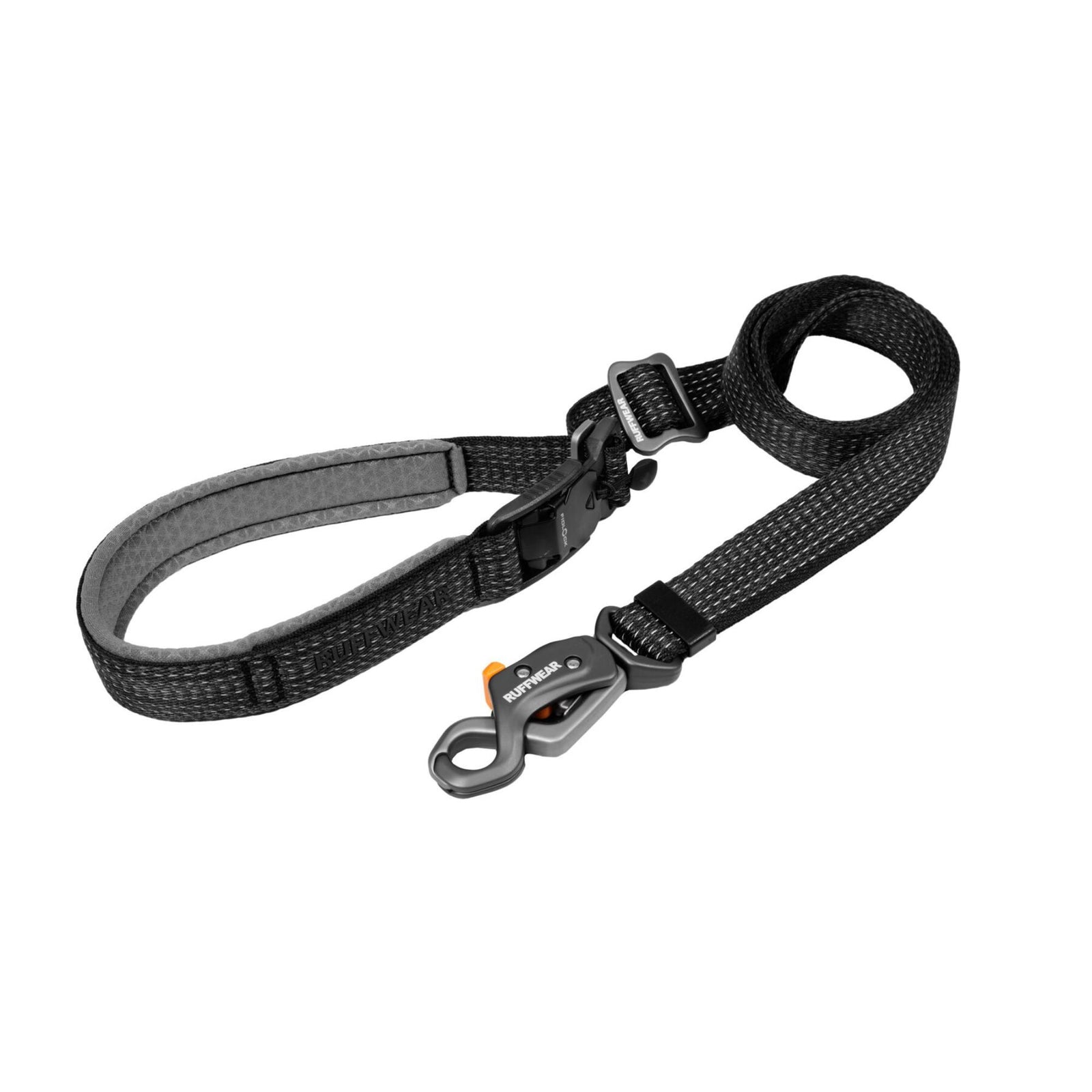 Ruffwear Ridgeline Dog Lead in Obsidian Black — padded handle with Fidlock magnetic buckle and Auto-Locking Talon Clip
